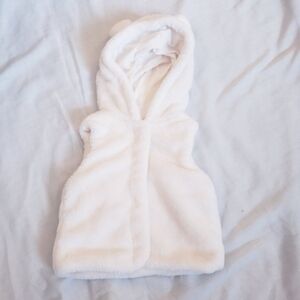 3 Month Girls Carter's Ivory Faux Fur Hooded Bear Vest